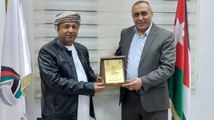 الأردن وعمان يقرران التعاون في الكرة الطائرة