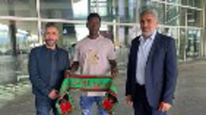 توريه يعزز طائرة الوحدات في بطولة غرب آسيا