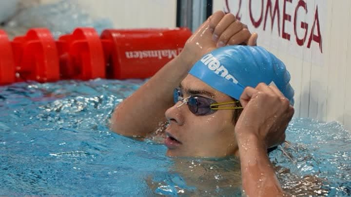 مشاركة سباح موقوف في بطولة روسية