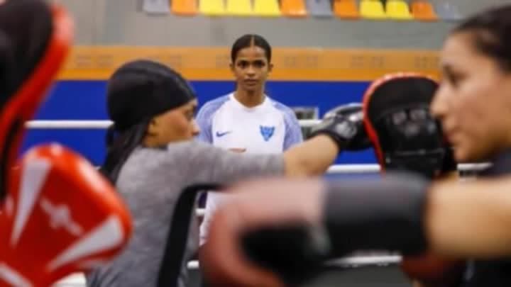 رملا علي تستعد لدخول التاريخ من بوابة نزال البحر الأحمر