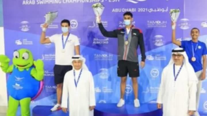 3 ميداليات إماراتية في أول أيام البطولة العربية للسباحة