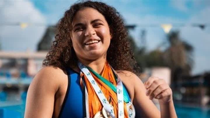 ملك عبد الشافي تتأهل لنهائي سباق 100 متر صدر