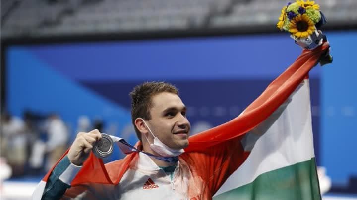 المجري ميلاك يرفع راية التحدي أمام دريسل