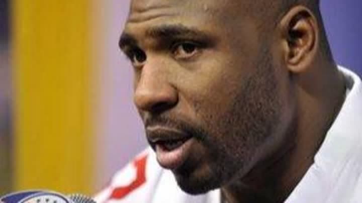 جاينتس بطل دوري كرة القدم الامريكية ينهي ارتباطه بلاعبه جاكوبس