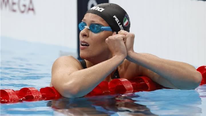 نجمة السباحة الإيطالية بيليجريني تعلن اعتزالها