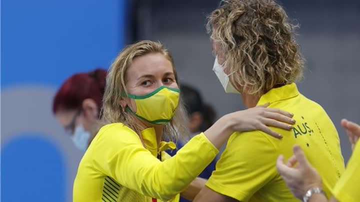 تيتموس تقهر غريمتها ليديكي في سباق سباحة مثير