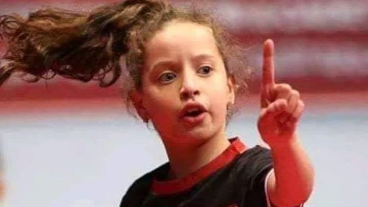 قفزة هائلة للطفلة المصرية المعجزة في تنس الطاولة
