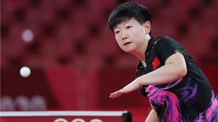 الصينيان فان وتشين يبلغان نصف نهائي تنس الطاولة