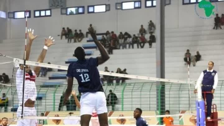 طائرة الزمالك تستهل مشوارها في بطولة إفريقيا باكتساح نافل