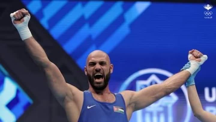 تقدم أبو جاجة والهنداوي في بطولة العالم للملاكمة