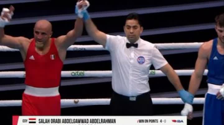 عبد الرحمن عرابي إلى ثمن نهائي بطولة العالم للملاكمة