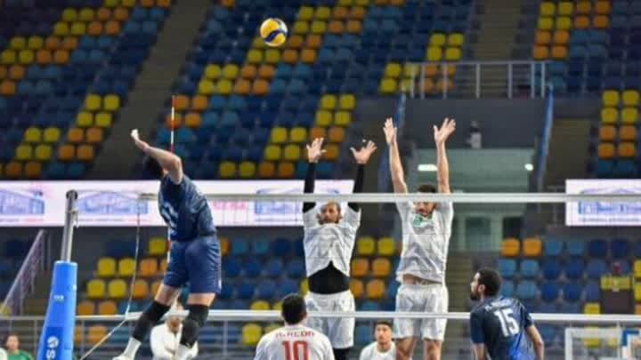 طائرة الزمالك تبلغ نصف نهائي الدوري على حساب الاتحاد