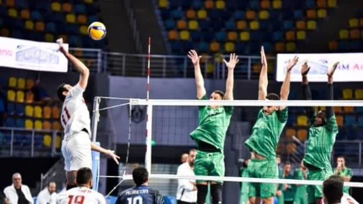 الزمالك يضع قدما في نصف نهائي دوري الطائرة