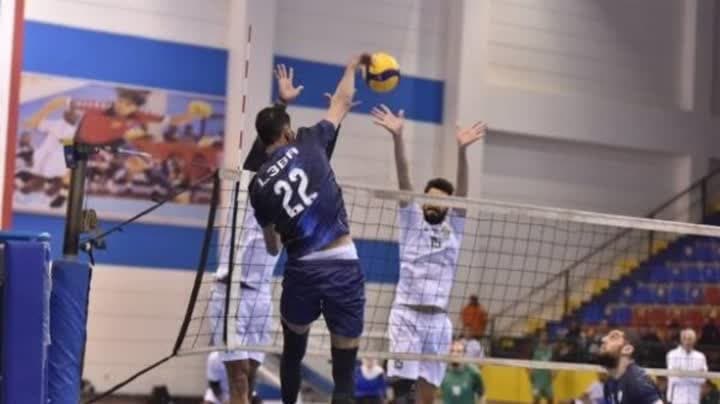 الزمالك يضرب موعدا مع الأهلي في نهائي سوبر الطائرة