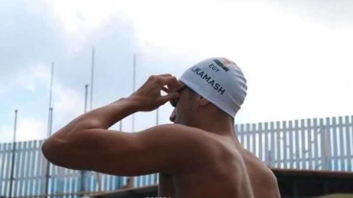 القماش أول سباح مصري يبلغ أولمبياد باريس