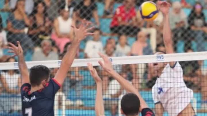 مصر تهزم تونس 