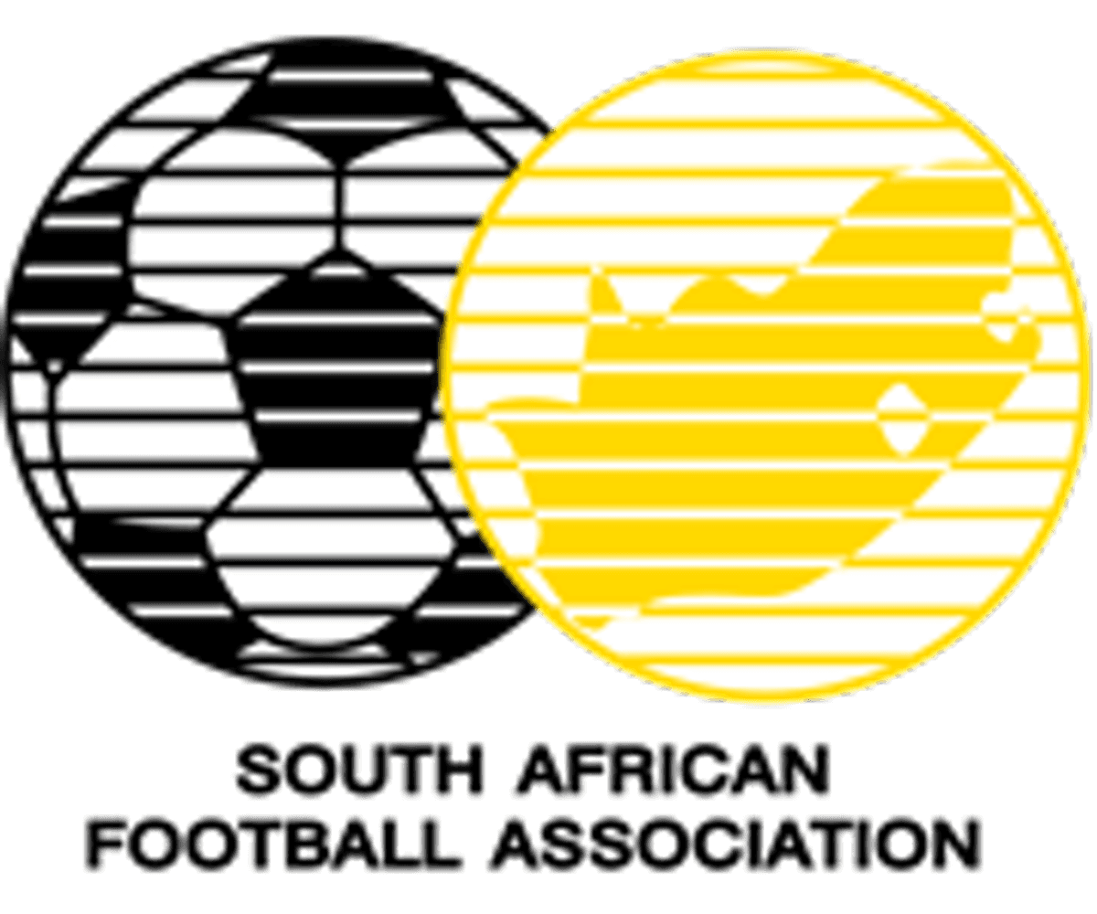 حكم كرة قدم قتل مدربا وجرح لاعبين وأطلق ساقيه للريح 