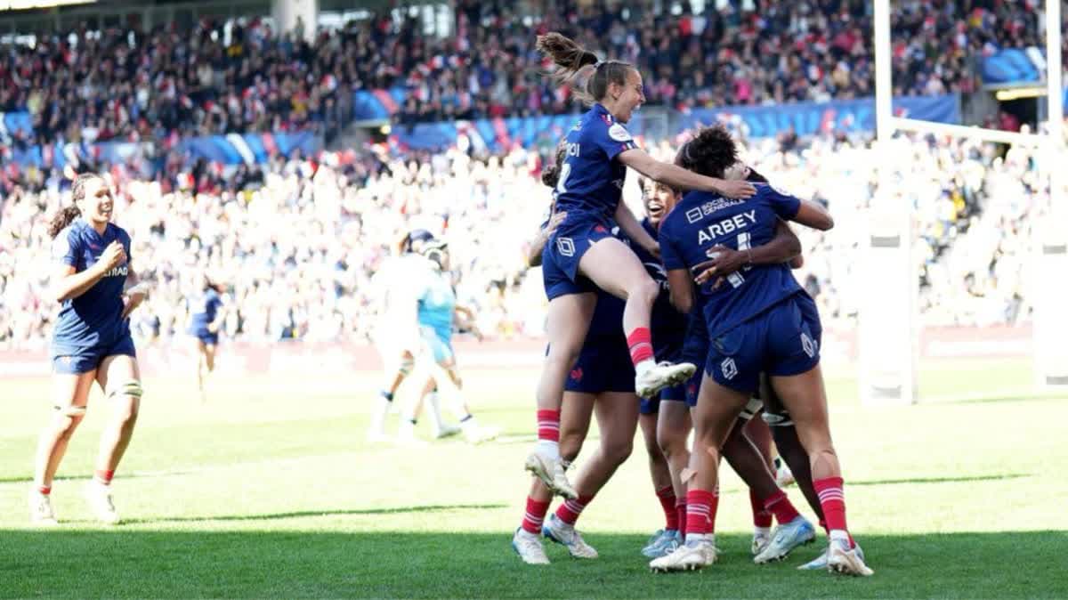 فرنسا تفوز على اسكتلندا