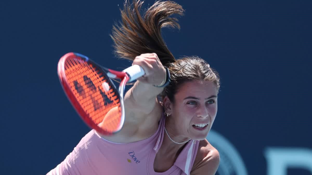 ايما نافارو