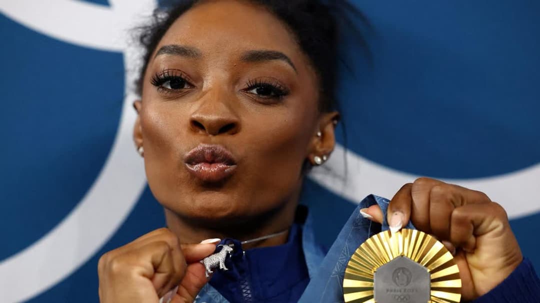 سيمون بايلز