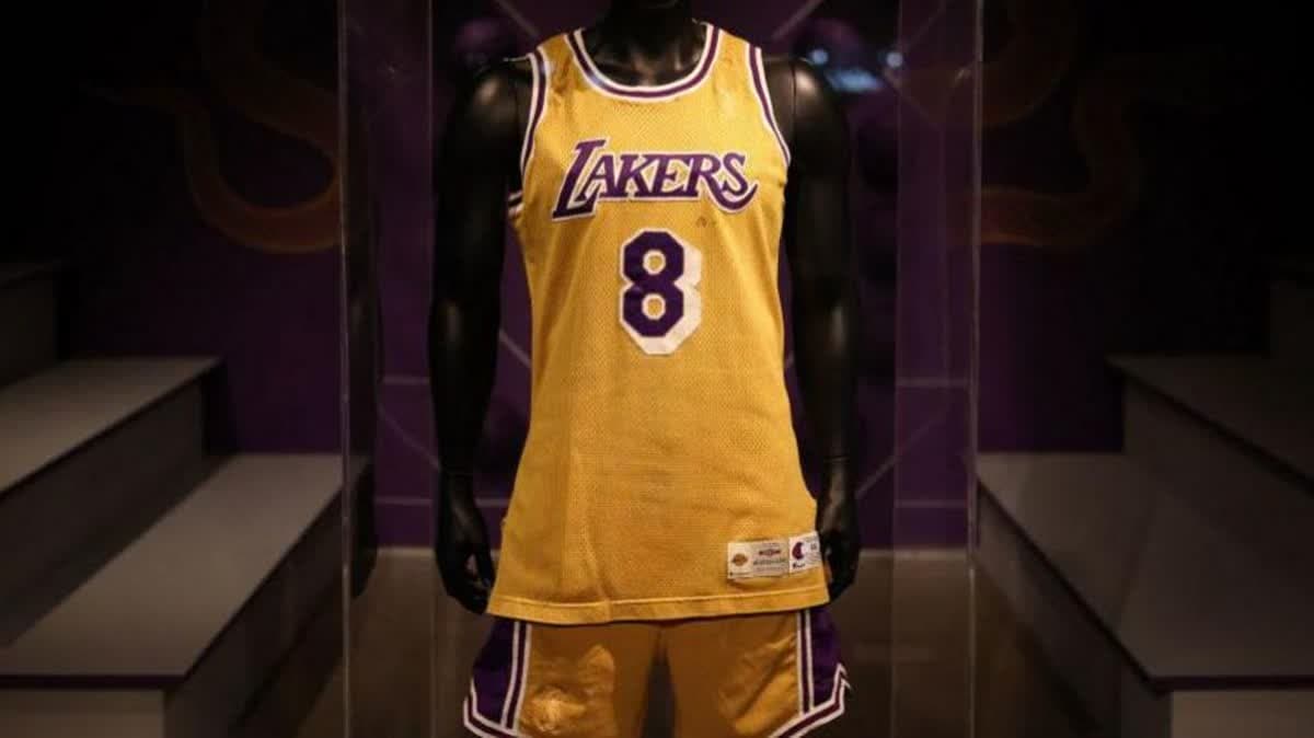 قميص كوبي براينت