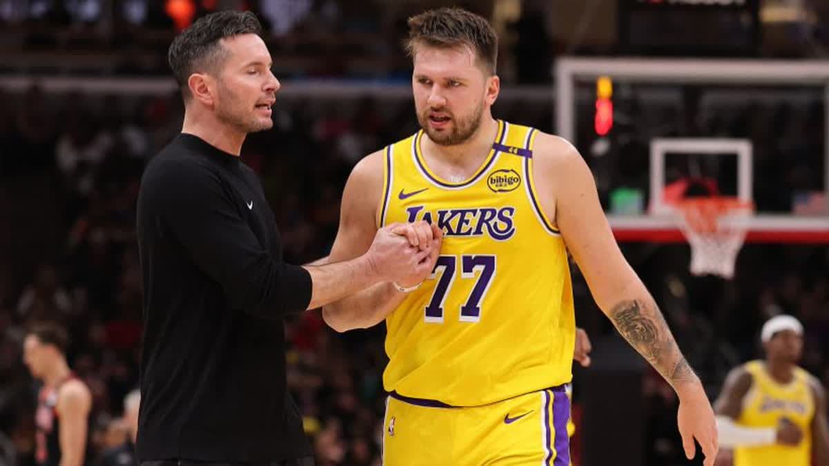  جيه جيه ريديك 