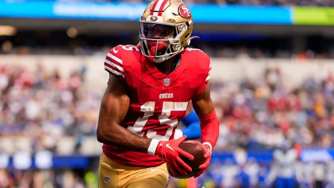  جوان جينينجز