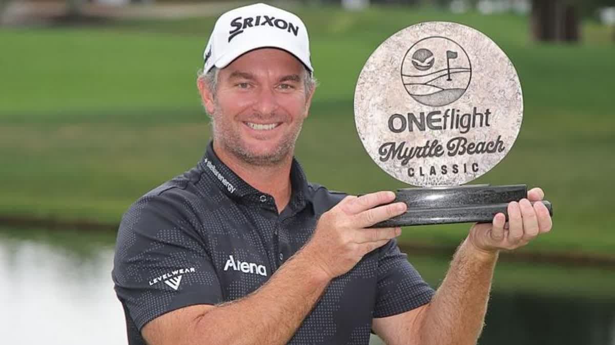 رايان فوطكس يفوز ببطولة ميرتل بيتش كلاسيك