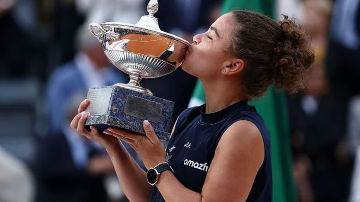 جاسمين باوليني تفوز ببطولة ايطاليا المفتوحة