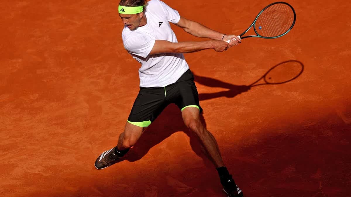 زفيريف في افتتاح بطولة هامبورغ