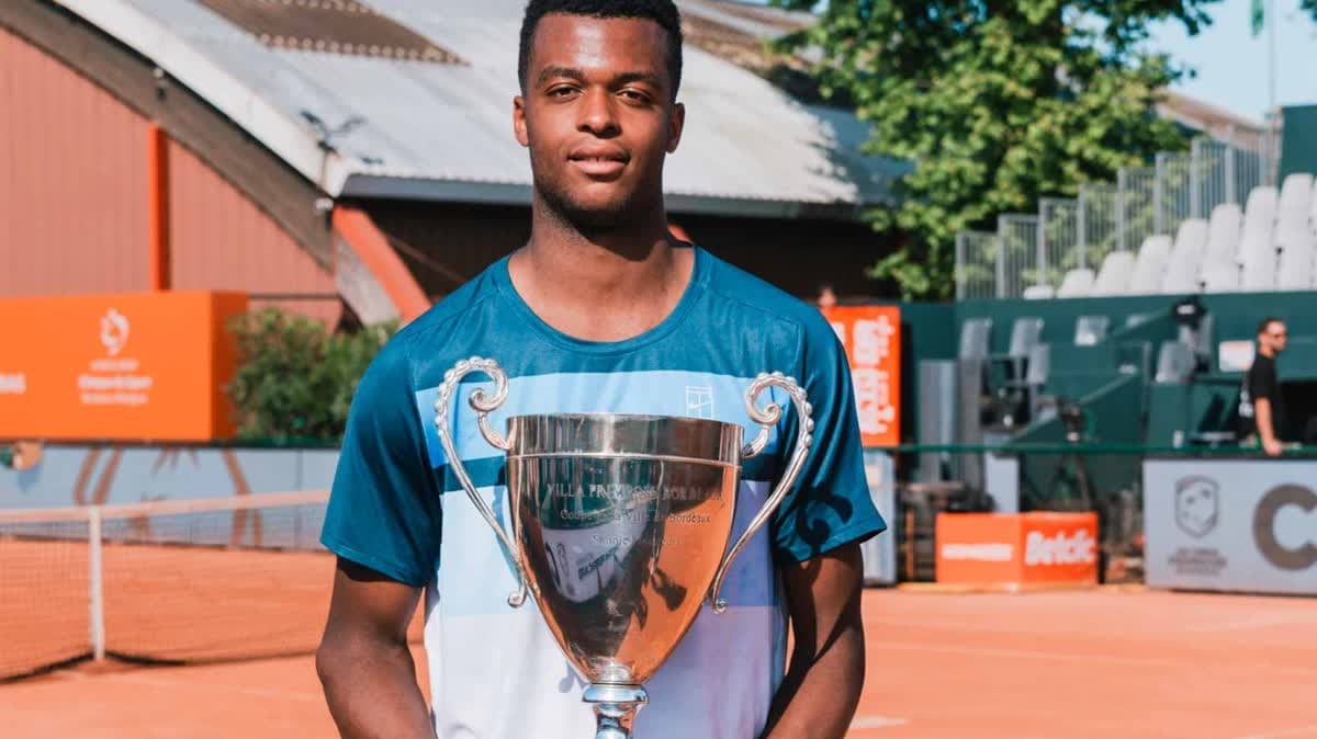 جيوفاني مبيتشي بيريكارد