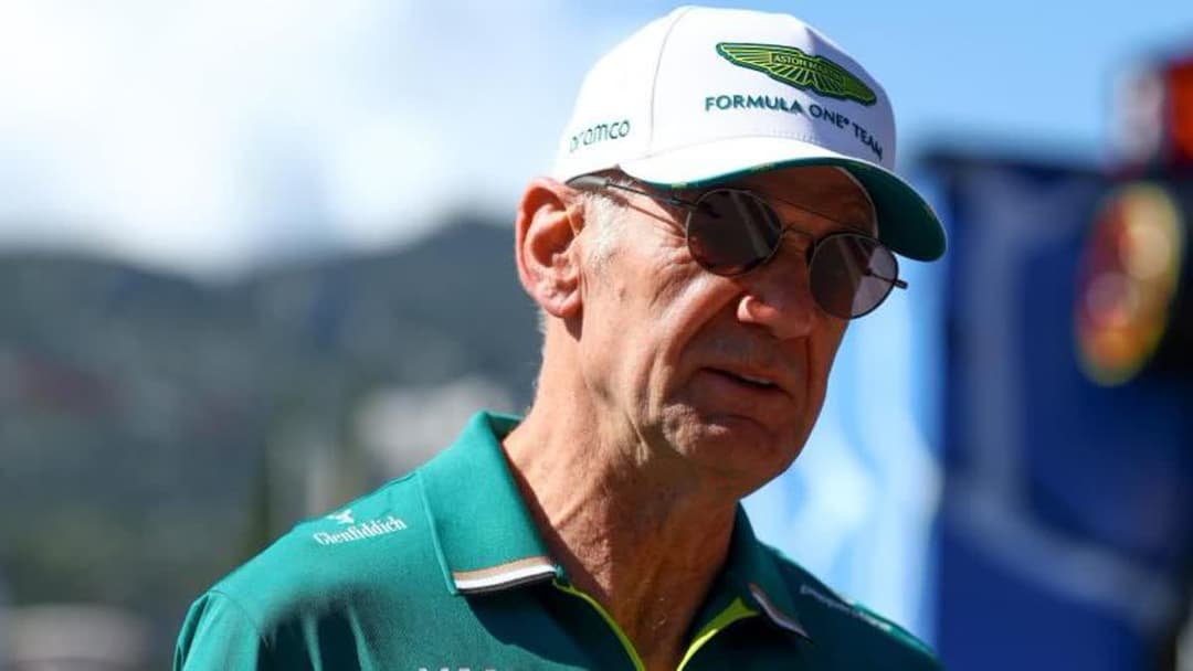 أدريان نيوي