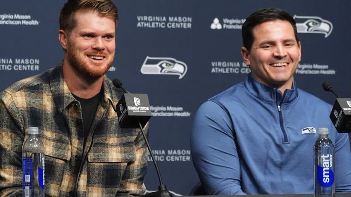 مايك ماكدونالد وسام دارنولد