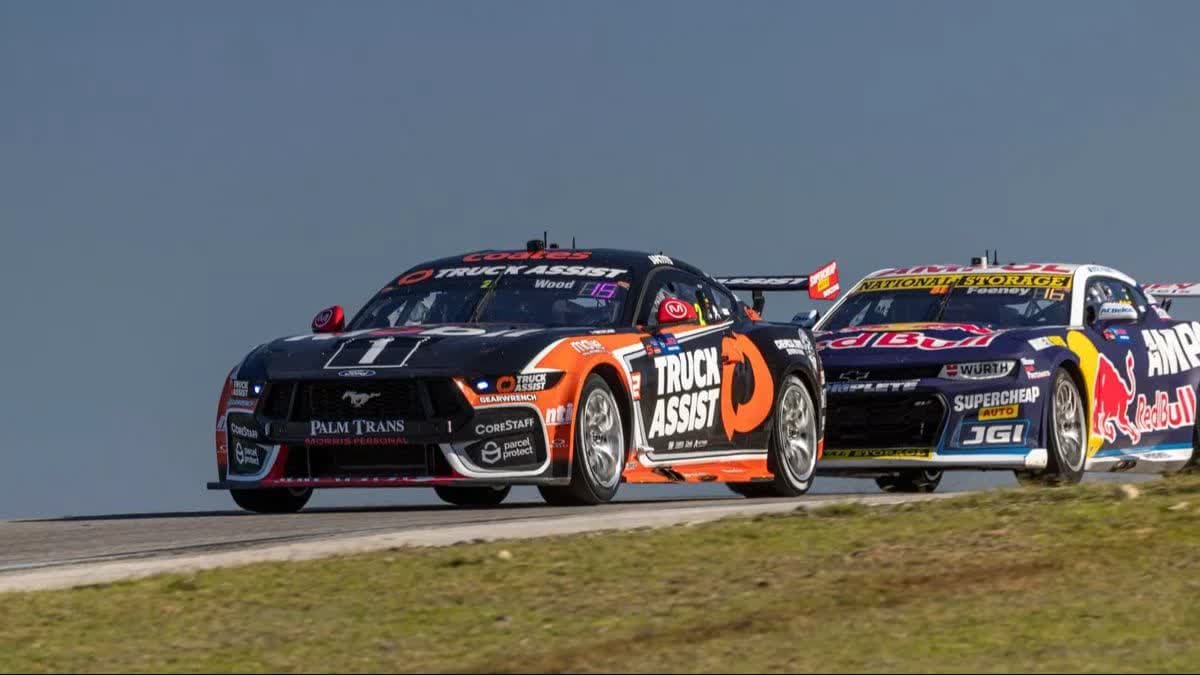  سباقات السيارات الخارقة في وانيرو