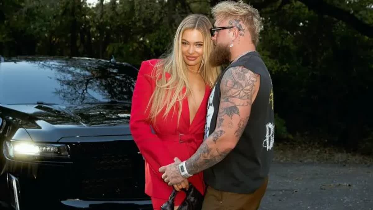 جيك بول وزوجته 