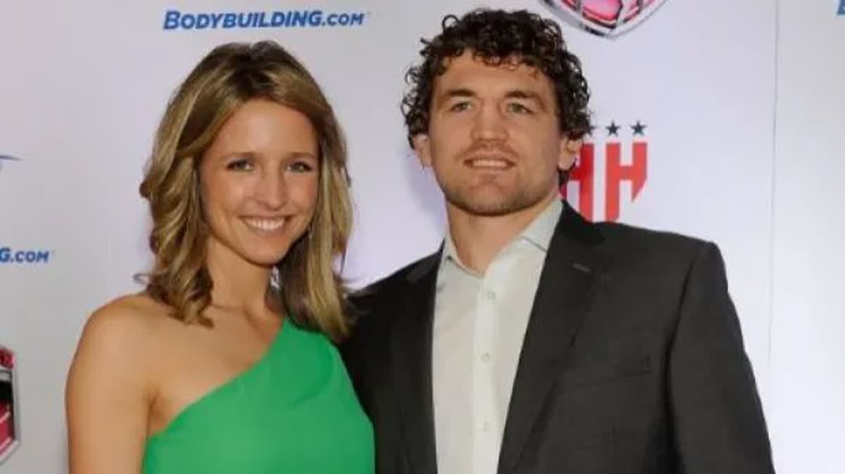 بن أسكرين وزوجته 