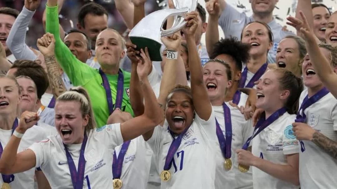 سيدات إنجلترا 