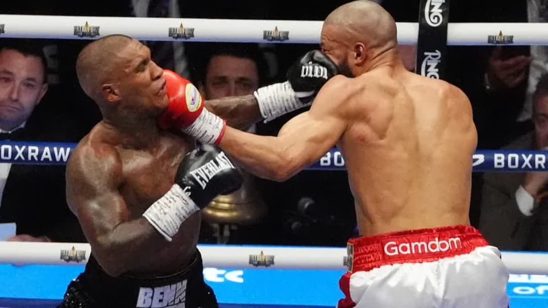 يوبانك جونيور وكونور بن