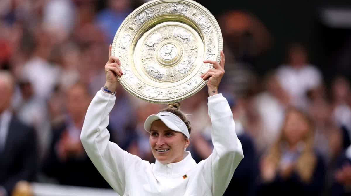 فوندروسوفا فازت باللقب قبل عامين