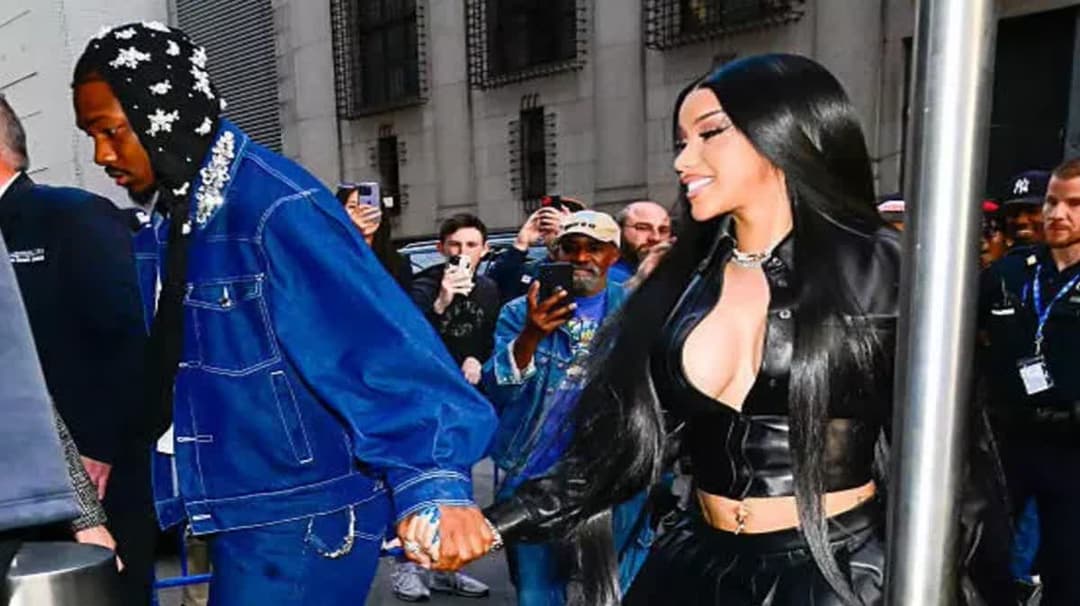 كاردي بي وستيفون ديغز