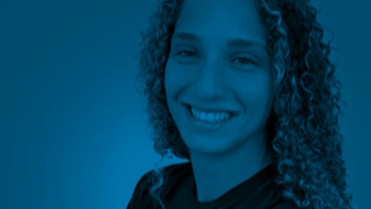 أثينا جيانوبولوس