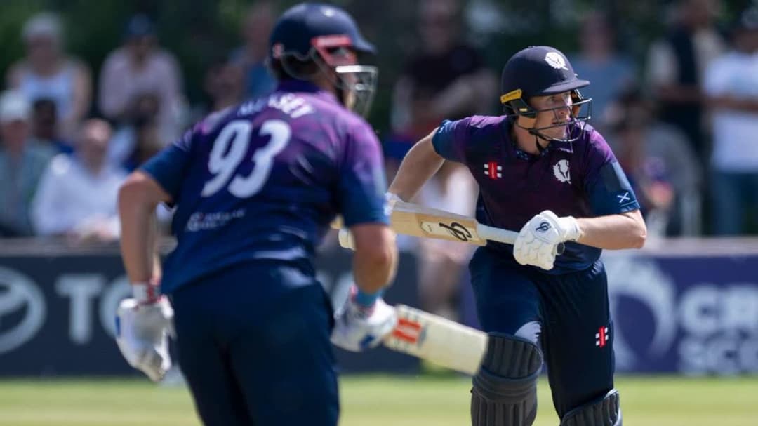 اسكتلندا تفوز على هولندا