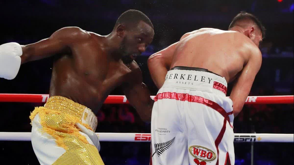 الضربة تحت الحزام