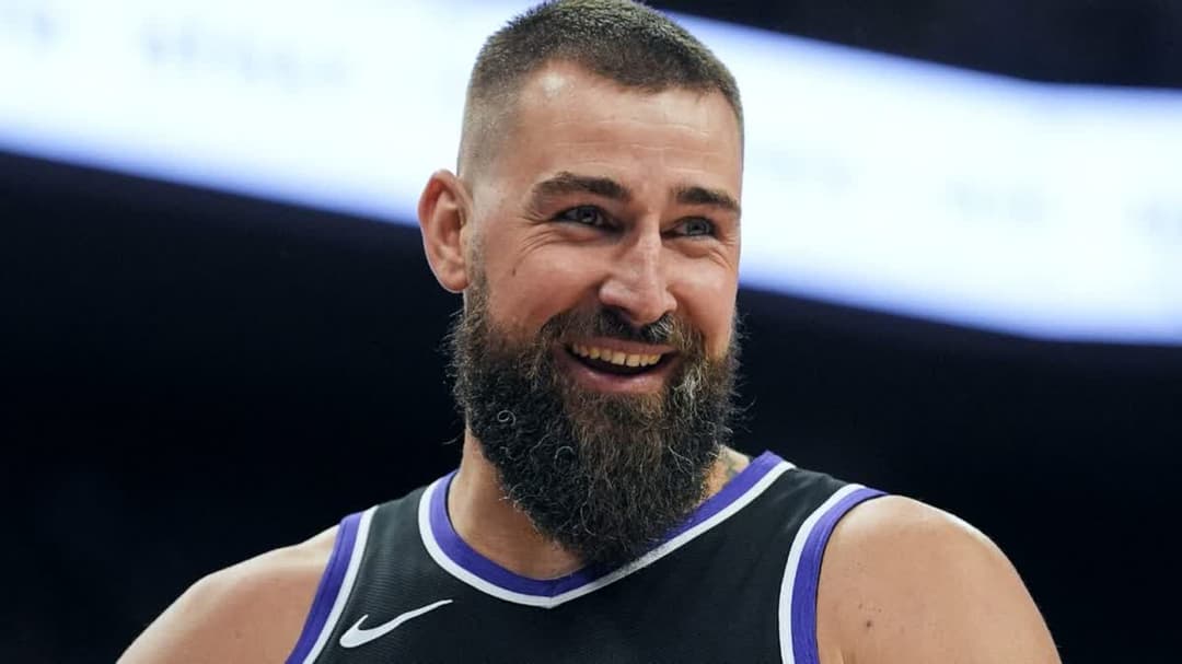 جوناس فالانشيناس