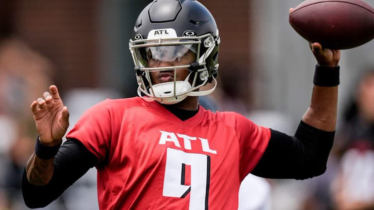 مايكل بينيكس جونيور