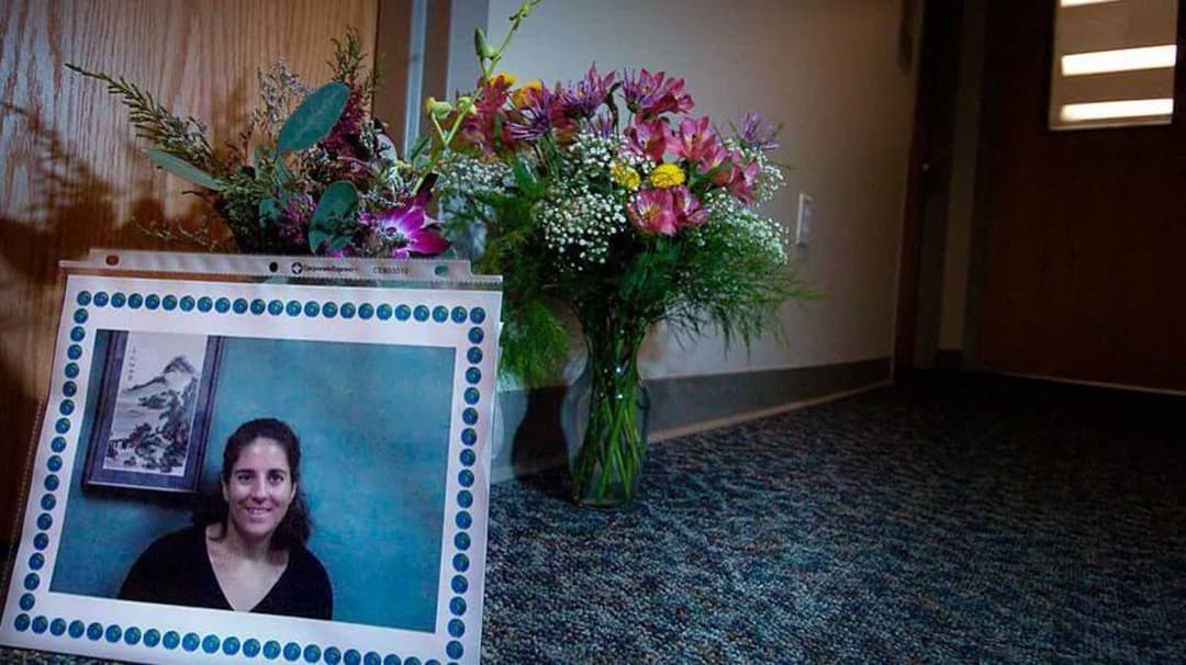 بيكي زيرلينتيس