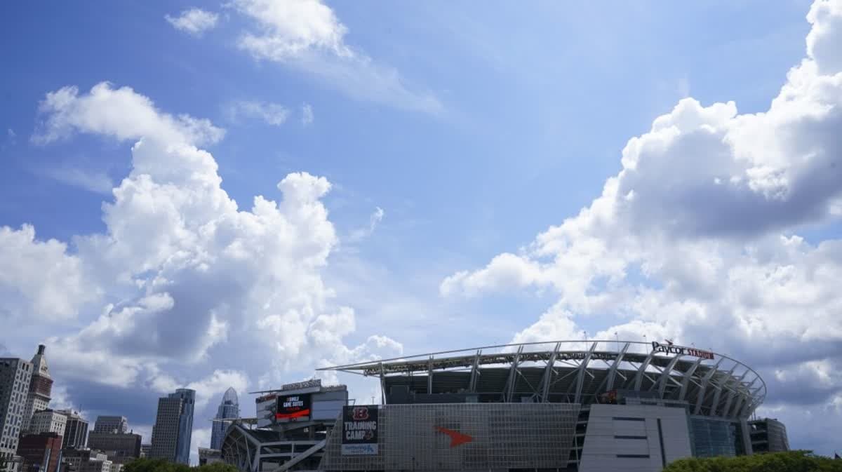 ملعب بايكور