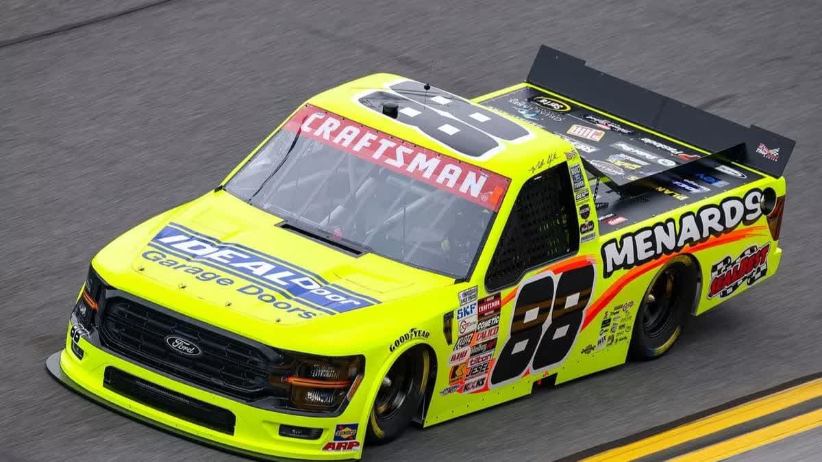 مات كرافتون