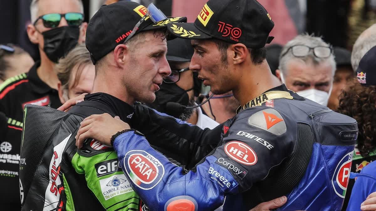 توبراك رازغاتلي أوغلو وجوناثان ريا