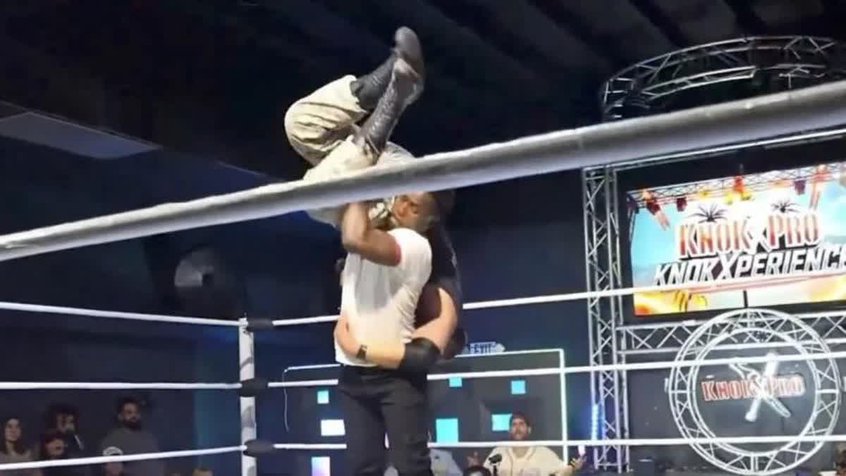 راجا جاكسون - ستيوارت سميث 